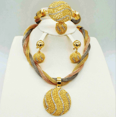 Fine Gold Jewelry Set - YIA Collective