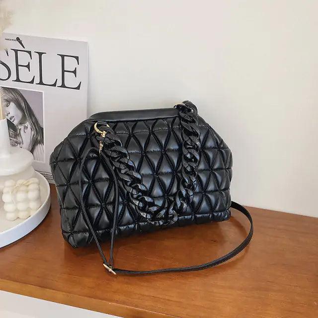 Thick Chain Handbag - YIA Collective