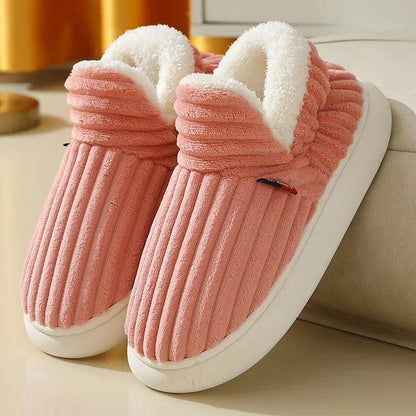 Warm Fur Slippers - YIA Collective