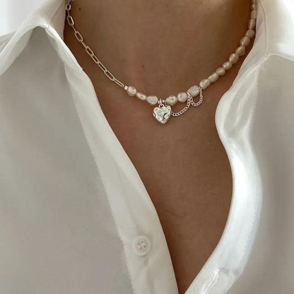 Asymmetry Chain Pearls Necklace - YIA Collective