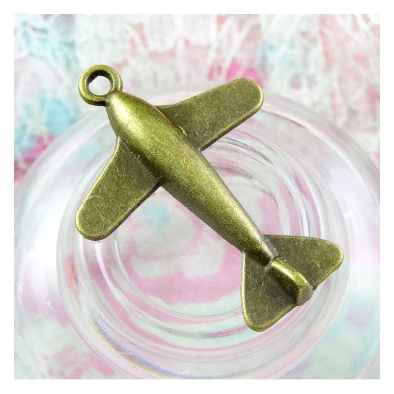 Airplane Pendant - YIA Collective